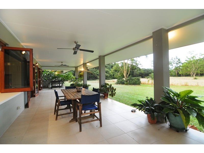 42 Mowbray River Rd, Mowbray QLD 4877