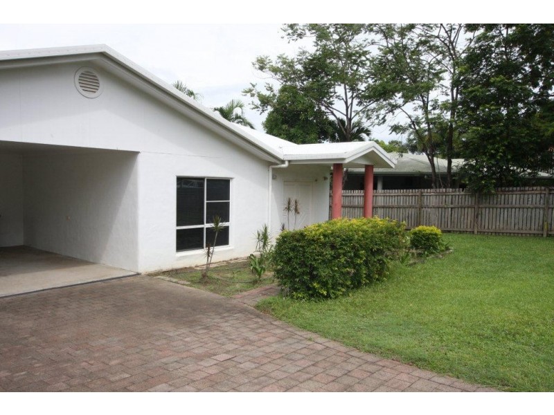 7 Endeavour Street, Port Douglas QLD 4877