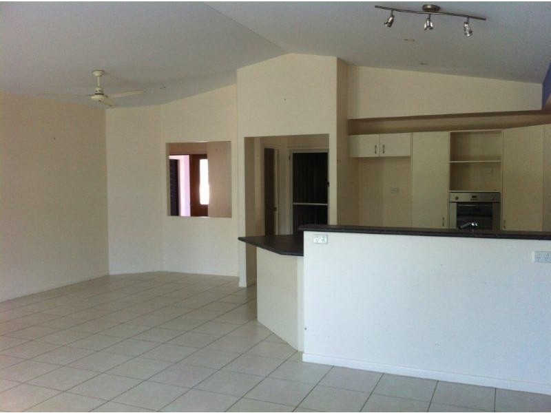 6 Sandpiper Street, Port Douglas QLD 4877