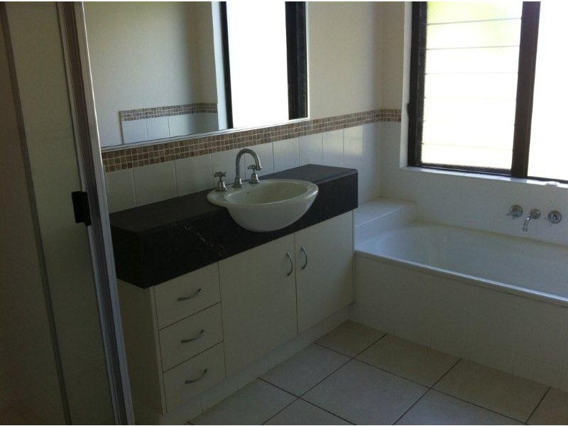 6 Sandpiper Street, Port Douglas QLD 4877