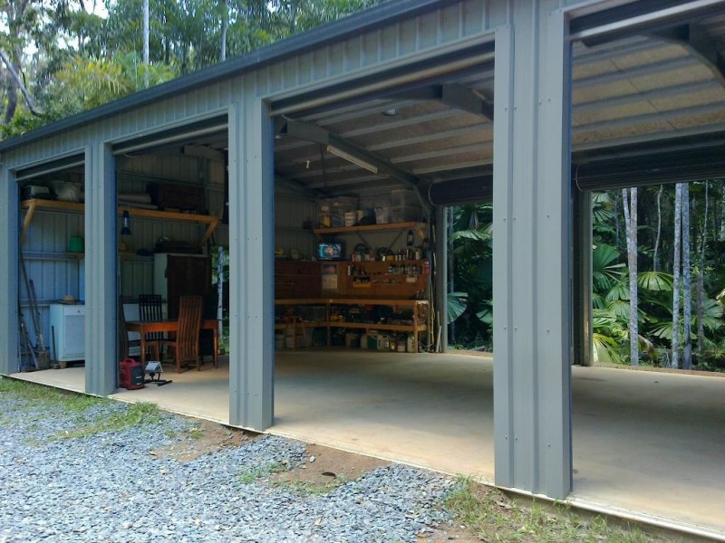 147 Wattle Close COW BAY, Daintree QLD 4873