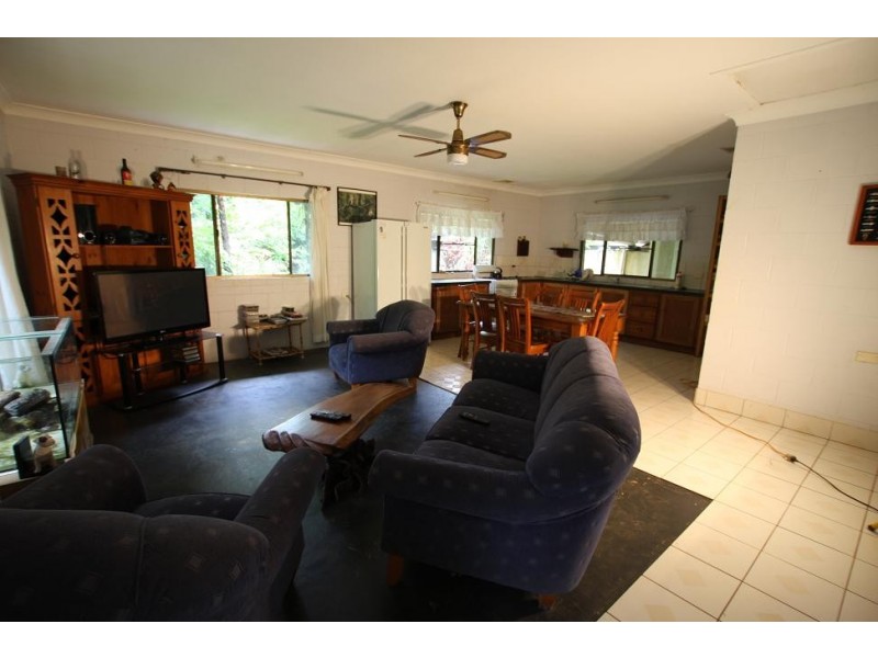 1466 Cape Tribulation Road COW BAY, Daintree QLD 4873