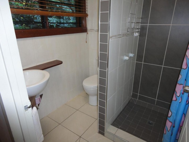 336 Cape Tribulation Road COW BAY, Daintree QLD 4873
