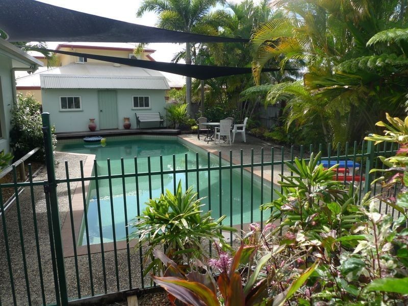 9 Ruby Close, Port Douglas QLD 4877