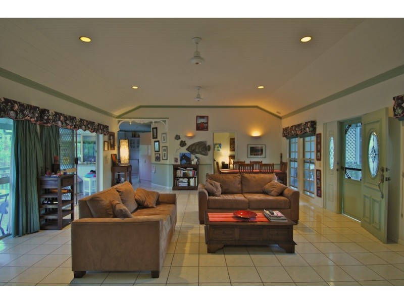 9 Ruby Close, Port Douglas QLD 4877
