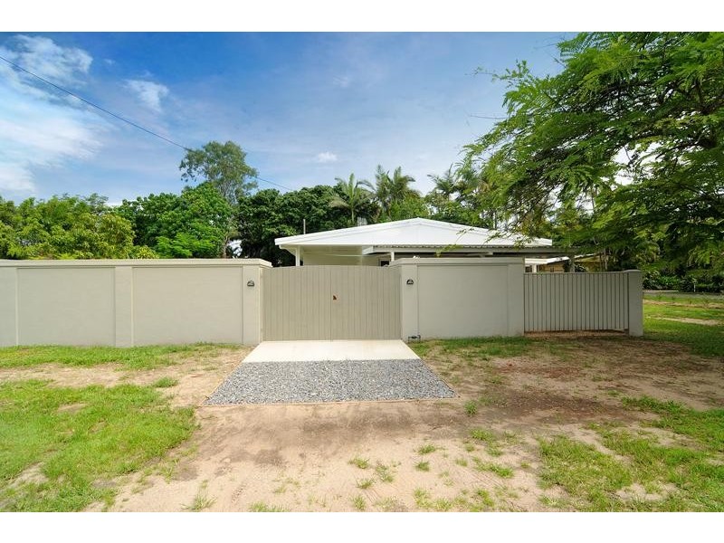 1/5 Short Street, Newell QLD 4873