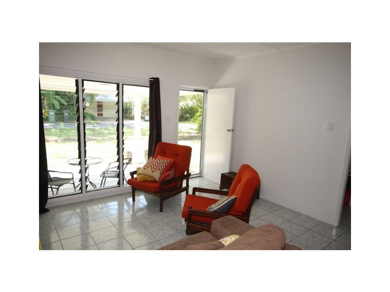 1/5 Short Street, Newell QLD 4873