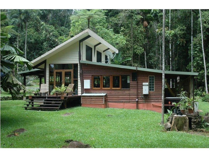 190 Stonewood Road DIWAN, Daintree QLD 4873