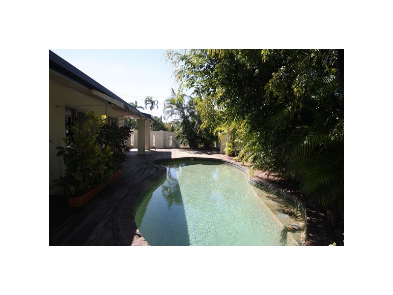 49 Reef Street, Port Douglas QLD 4877