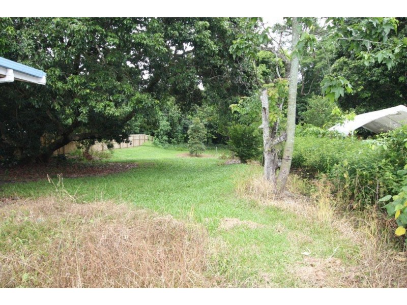 25 Alchera Drive, Mossman QLD 4873