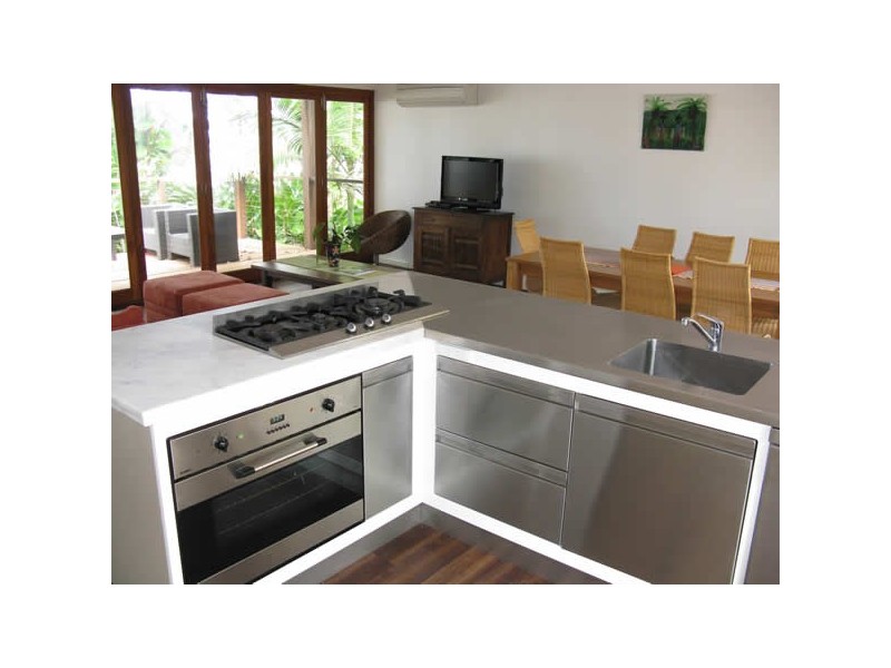 13 Olive Street, Newell QLD 4873