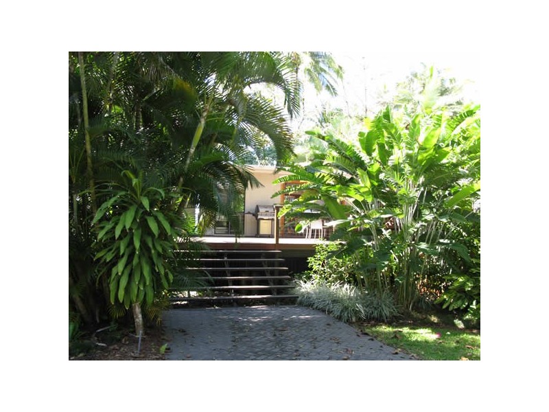 13 Olive Street, Newell QLD 4873