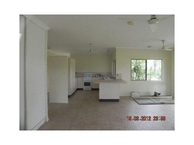 254 Mossman Daintree Road, Mossman QLD 4873