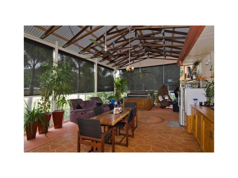 19 Oasis Drive, Wonga QLD 4873