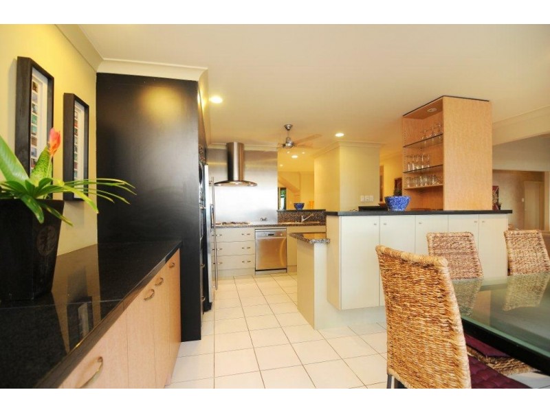 19 Oak Beach Road, Oak Beach QLD 4877