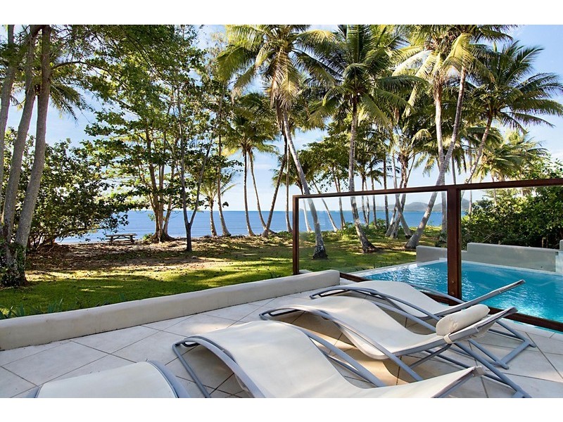 9 Marine Parade, Newell QLD 4873