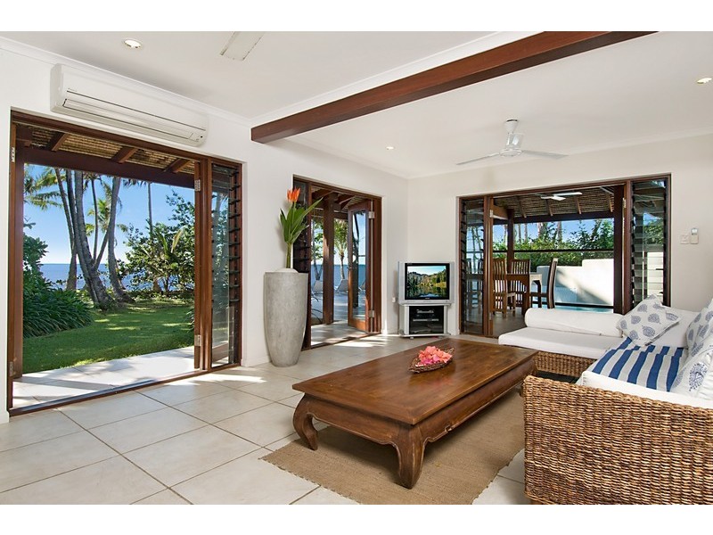 9 Marine Parade, Newell QLD 4873