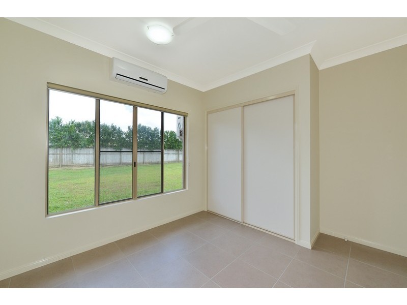 14 Spoonbill Close, Mossman QLD 4873