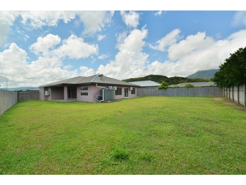 14 Spoonbill Close, Mossman QLD 4873