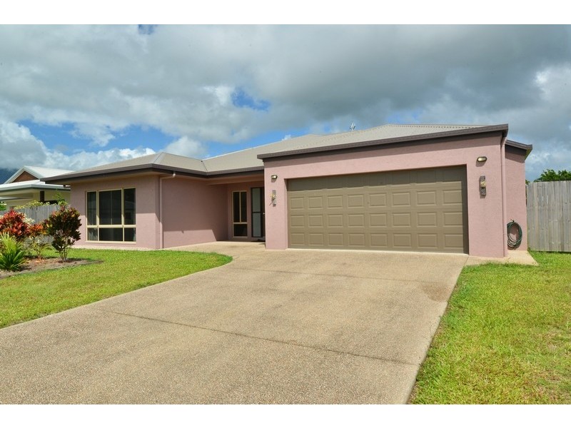 14 Spoonbill Close, Mossman QLD 4873