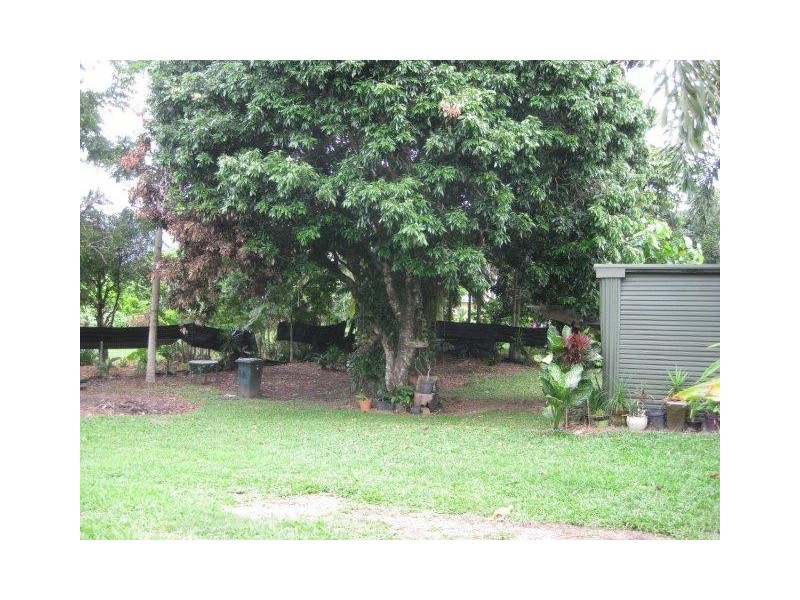 28 Mossman Street, Mossman QLD 4873
