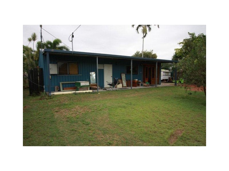 18 Snapper Island Drive, Wonga QLD 4873