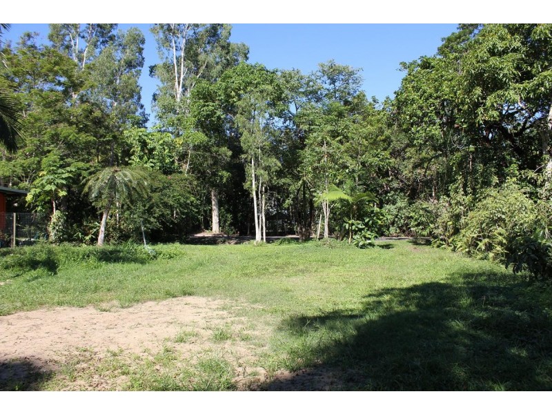 Lot 8 Cape Tribulation Road THORNTON BEACH, Daintree QLD 4873