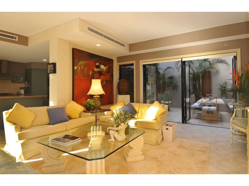Villa 7 Thornton West, St Crispins Ave, Port Douglas QLD 4877
