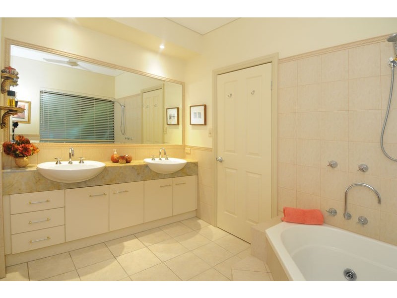 Villa 7 Thornton West, St Crispins Ave, Port Douglas QLD 4877