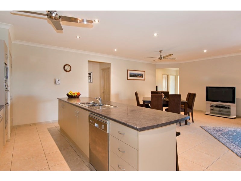 8 Millman Drive, Port Douglas QLD 4877