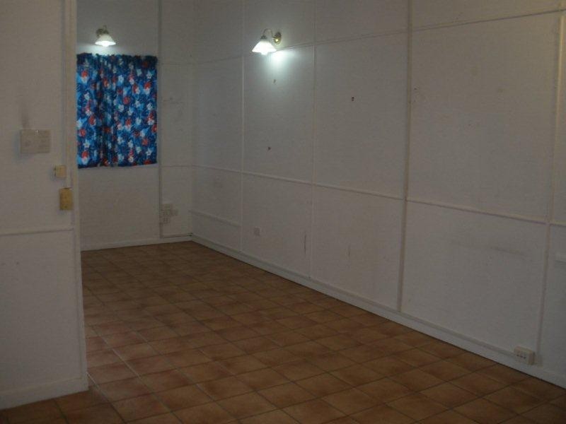 1/11 Johnston Road, Mossman QLD 4873