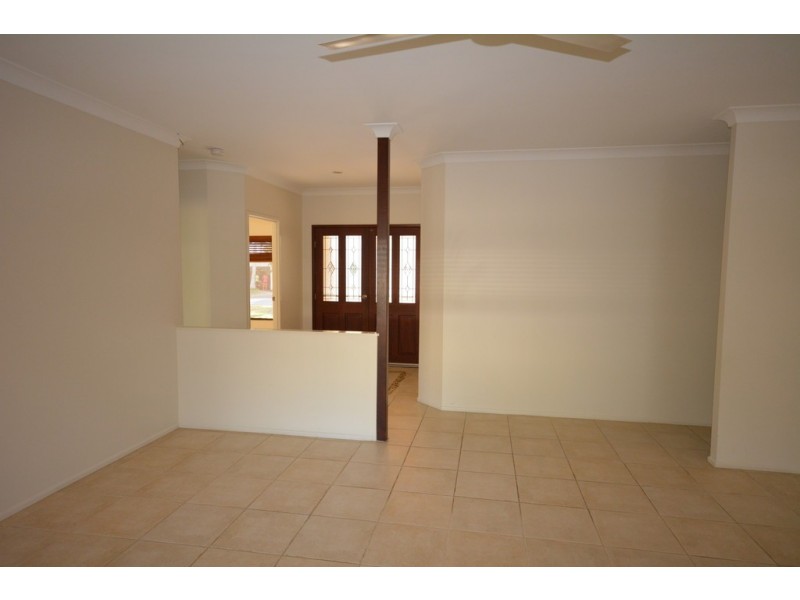 16 Ti Tree Street, Port Douglas QLD 4877