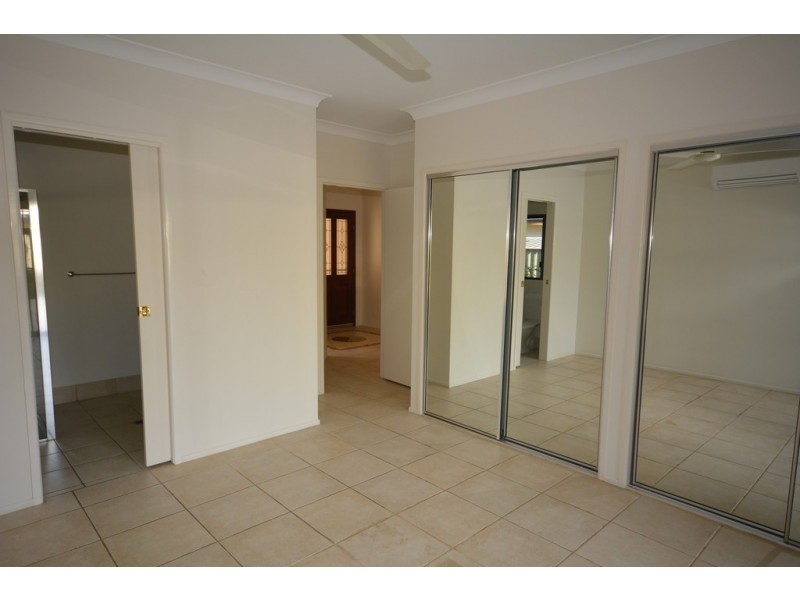 16 Ti Tree Street, Port Douglas QLD 4877