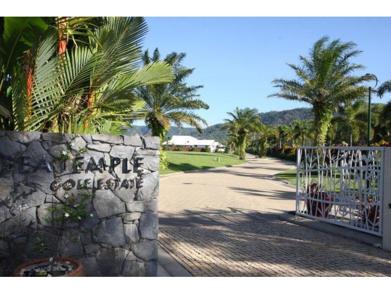 Port Douglas QLD 4877