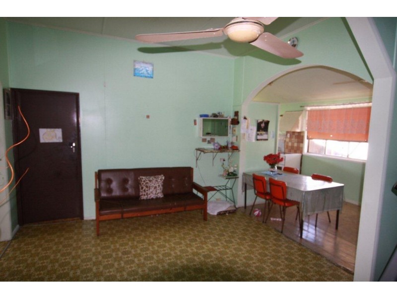 7 Mossman Street, Mossman QLD 4873