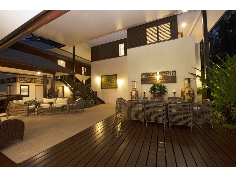 62 Mitre Street (Batujimba), Port Douglas QLD 4877