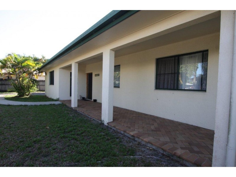 27 Coulthard Close, Newell QLD 4873