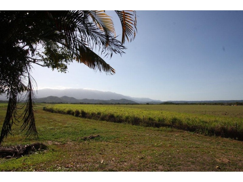 27 Coulthard Close, Newell QLD 4873