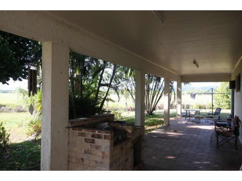 27 Coulthard Close, Newell QLD 4873
