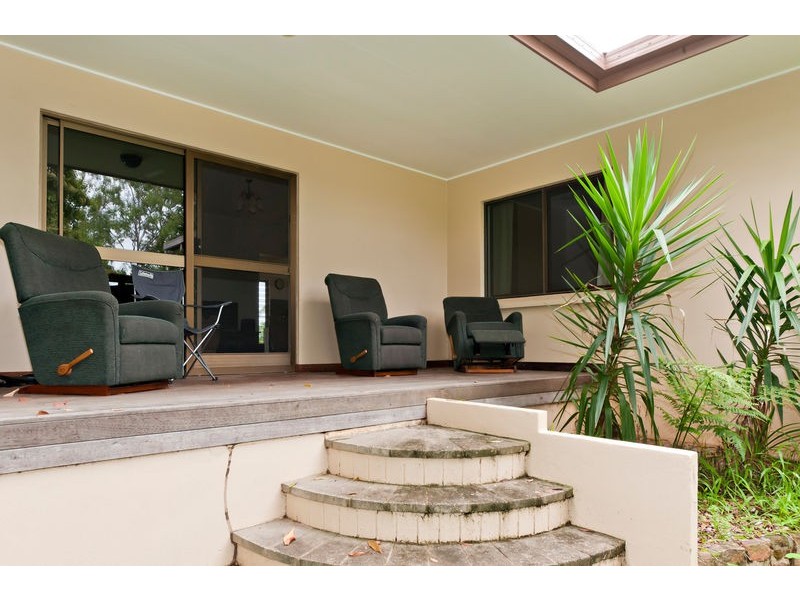 10 Coral Sea Drive, Mossman QLD 4873