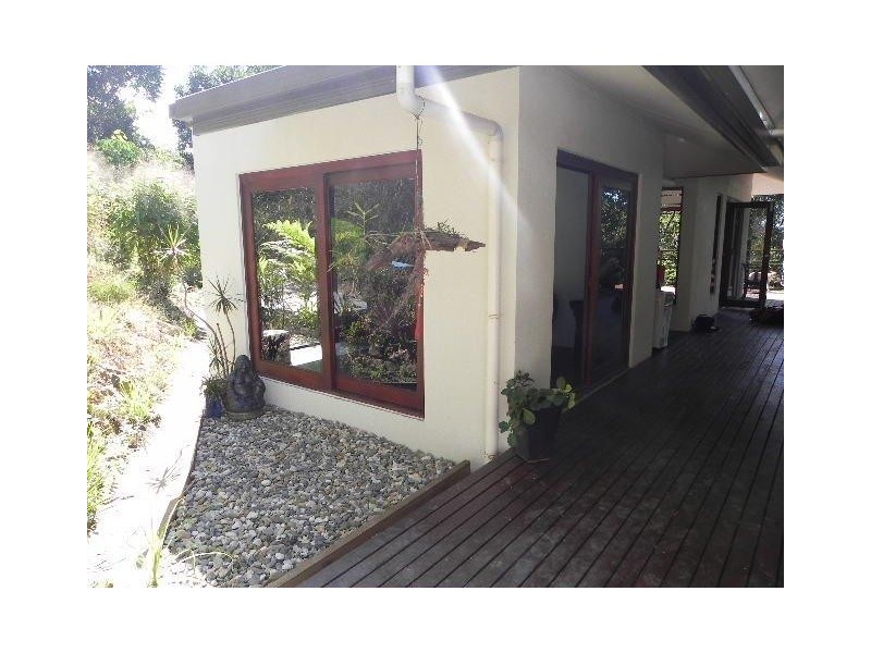 15 Thomson Low Drive, Shannonvale QLD 4873