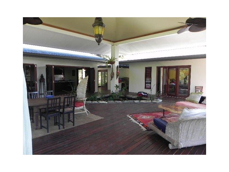 15 Thomson Low Drive, Shannonvale QLD 4873