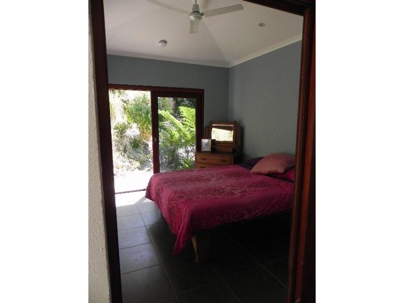 15 Thomson Low Drive, Shannonvale QLD 4873