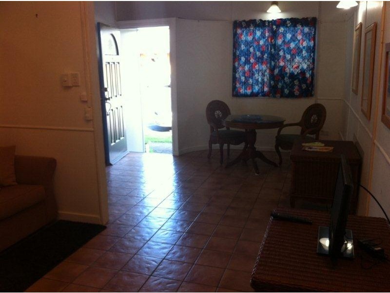 1/11 Johnston Road, Mossman QLD 4873