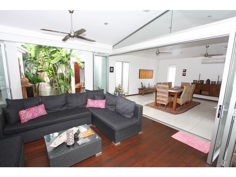 4 Jacana Close, Port Douglas QLD 4877