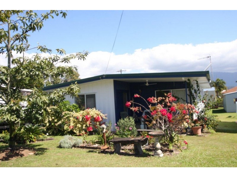 30 Andrews Street, Newell QLD 4873