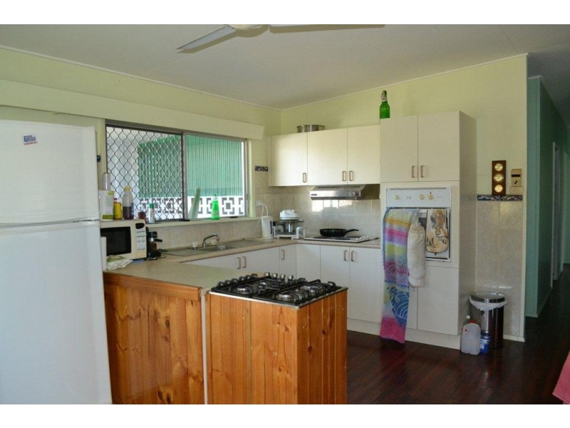 30 Andrews Street, Newell QLD 4873