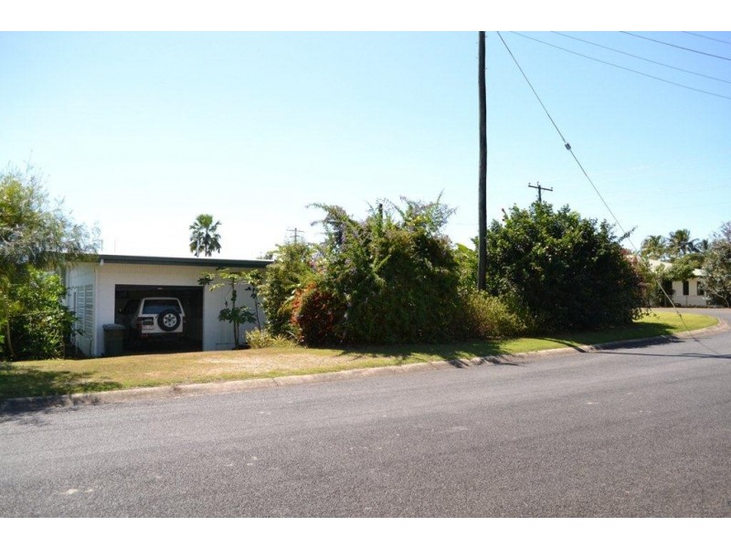 30 Andrews Street, Newell QLD 4873