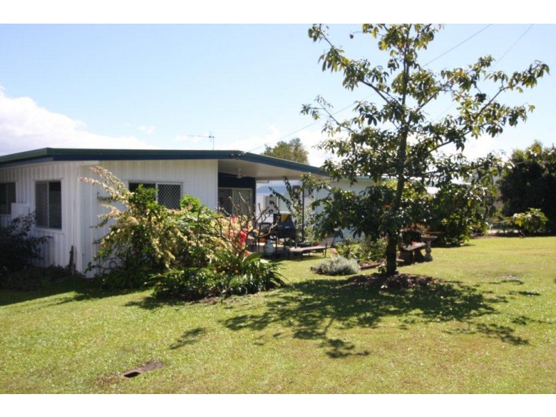 30 Andrews Street, Newell QLD 4873