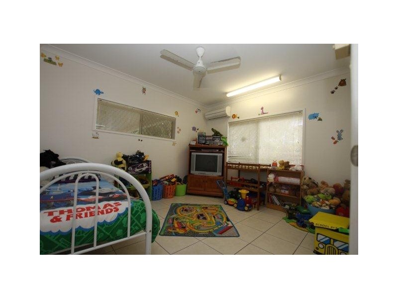 3 Allamanda Street, Cooya Beach QLD 4873